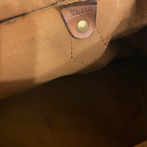 SOLD - Picture 4 of 16